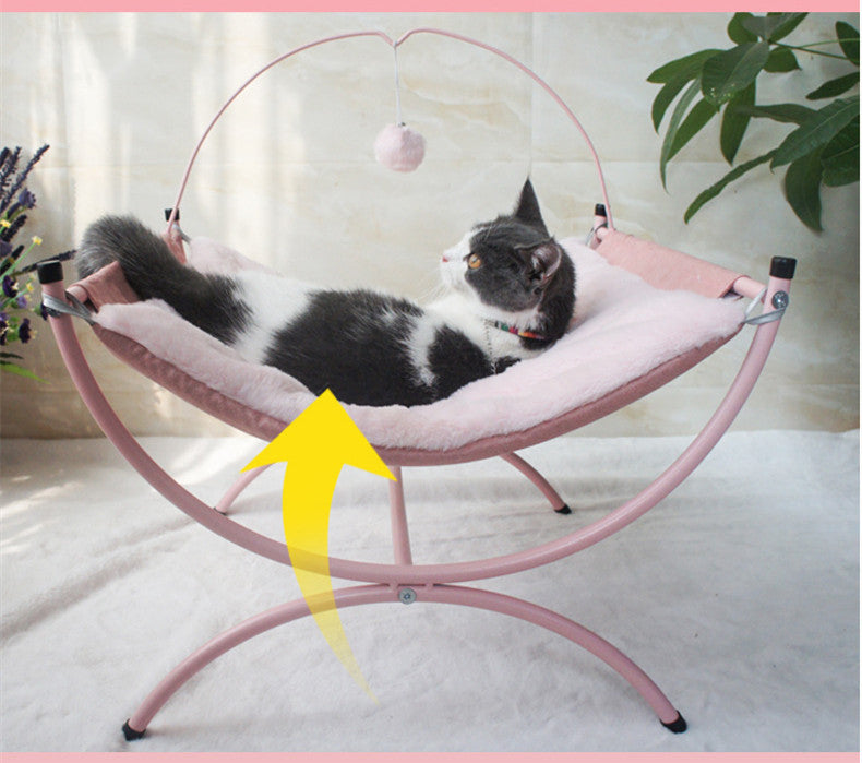 Recliner cat bed from paetown store